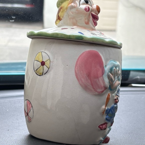 Colorful VINTAGE 1950’s Clown Lollipop Jar
MADE IN JAPAN - Picture 2 of 2